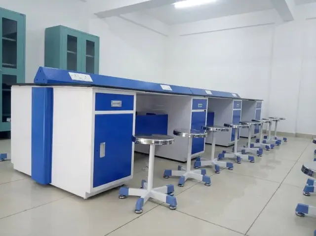 Chemistry Lab Workstation — Smart Furniture